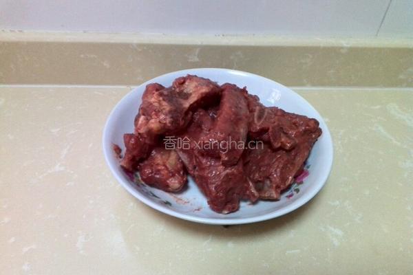 腐乳香酥骨的做法图解1