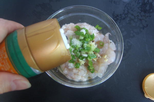 鲜虾云吞面的做法图解5