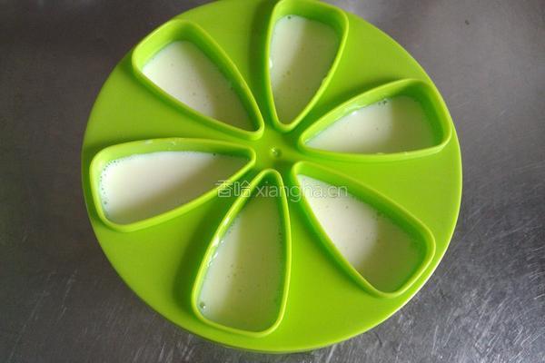 奶提子雪糕的做法图解4