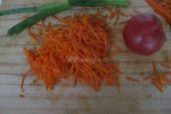 蘑菇蔬菜汤面的做法图解1