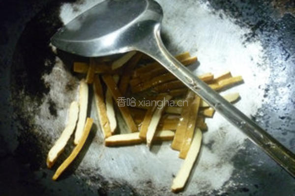 芦笋炒香干的做法图解6
