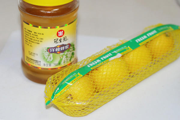 蜂蜜柠檬茶的做法图解1