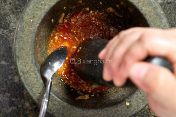 泰式海鲜沙拉的做法图解7