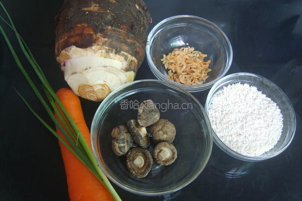 香芋糯米卷的做法图解1