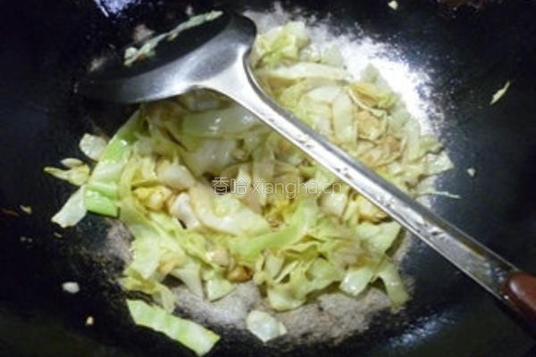 蒜末牛心菜的做法图解10
