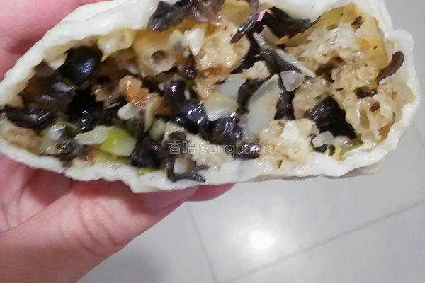 头菜木耳面筋包子的做法图解3