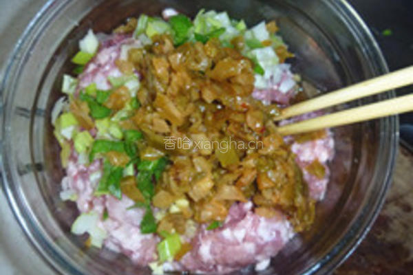 猪肉豆角馅饼的做法图解3