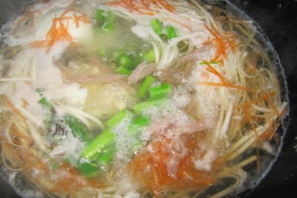 芦笋鸡蛋面的做法图解7