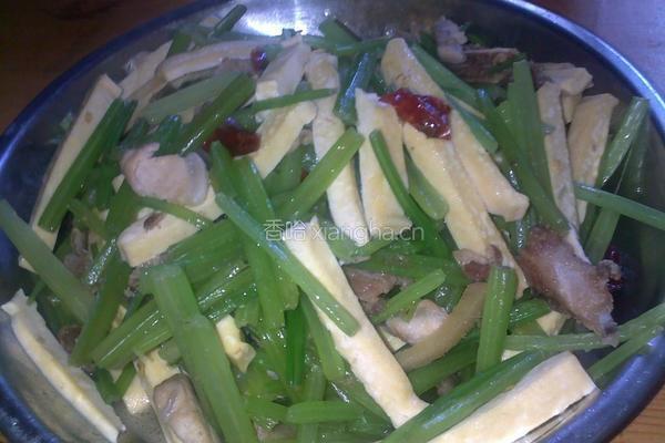 芹菜肉丝香干的做法图解7