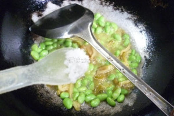 榨菜炒毛豆的做法图解6