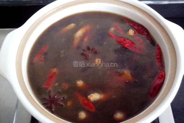冬菇煲凤爪的做法图解6