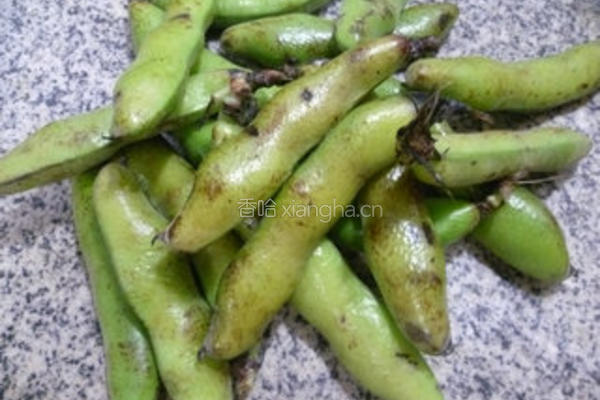 雪菜香干炒蚕豆的做法图解1