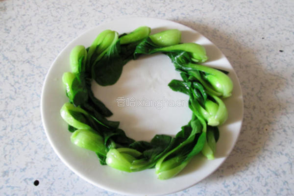 猴头菇扒油菜心的做法图解11