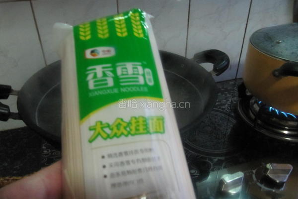 牛肉白菜面的做法图解2
