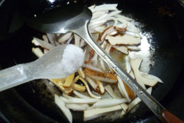 杏鲍菇炒香干的做法图解8