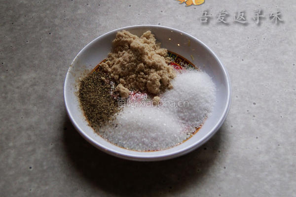煎鲮鱼饼的做法图解5