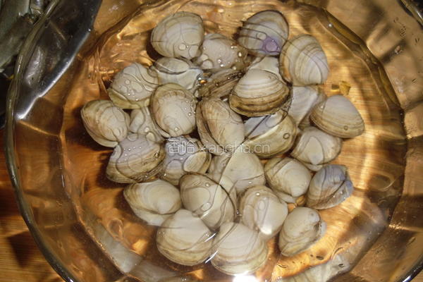 金汤海鲜火锅的做法图解5