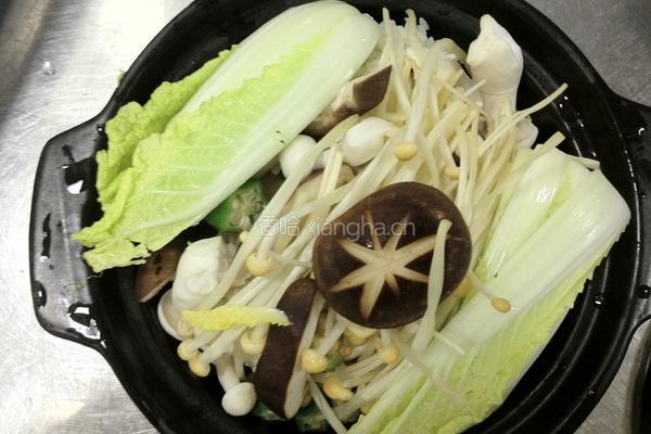 菌菇汤饭的做法图解1