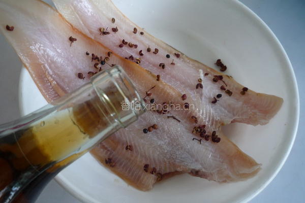 干煎香酥鱼的做法图解4