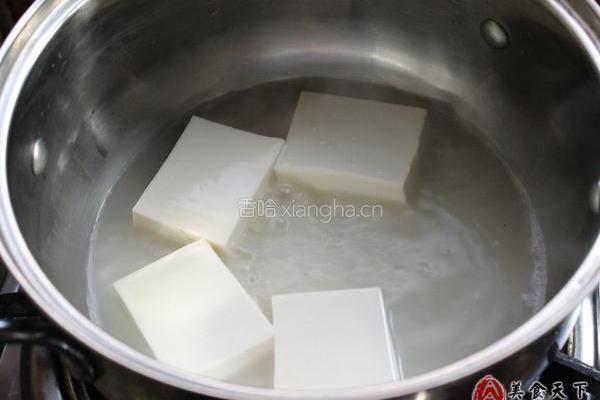 高汤豆腐的做法图解2