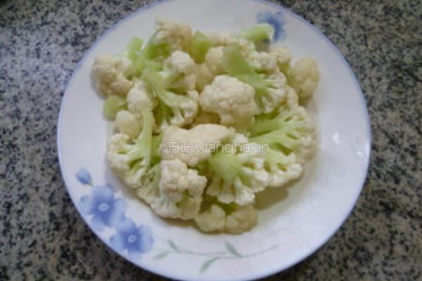 虾皮香干炒花菜的做法图解4