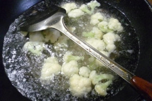 虾皮香干炒花菜的做法图解6