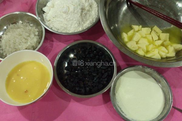 奶香提子饼的做法图解1