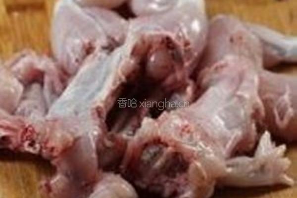 橄榄油洋葱焗牛蛙的做法图解1