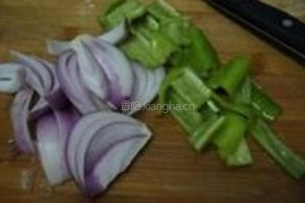 橄榄油洋葱焗牛蛙的做法图解2