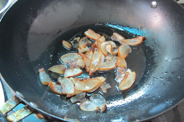 腊肉香干炒莴笋的做法图解3