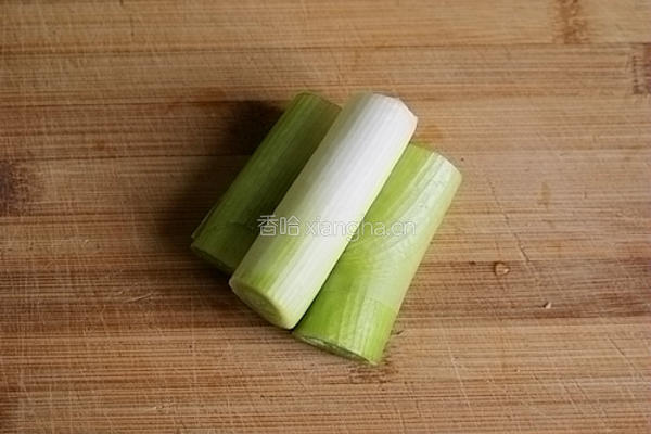 灌汤水萝卜饺子的做法图解4