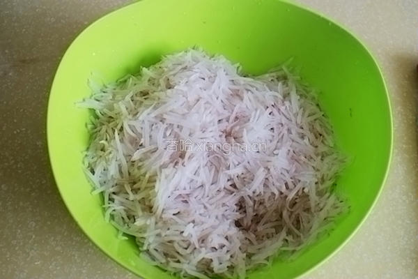 灌汤水萝卜饺子的做法图解8