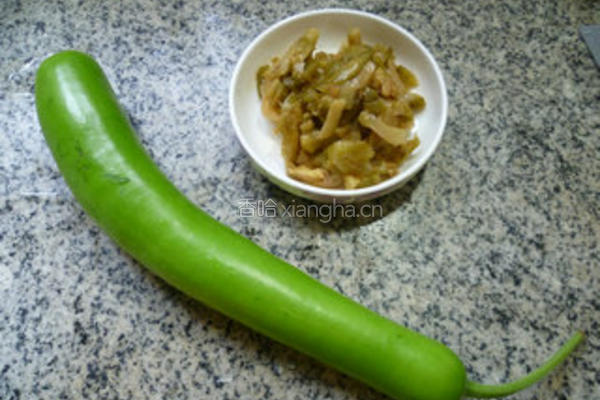 榨菜炒夜开花的做法图解1