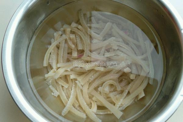 水晶肉皮冻的做法图解4