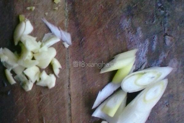 耗油油菜的做法图解1