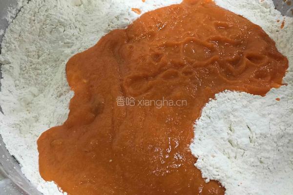 橘黄色的糖三角的做法图解2