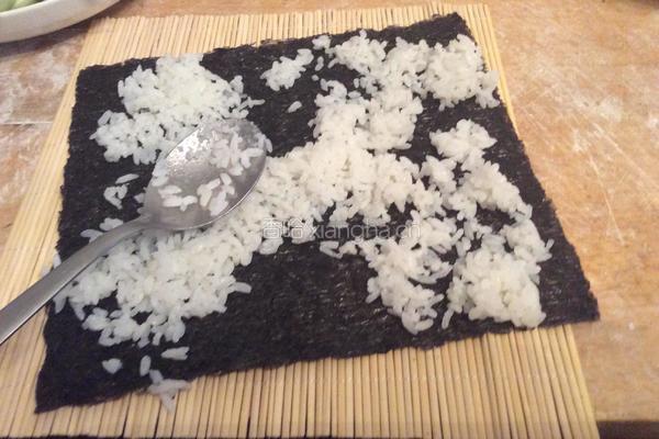 紫菜包饭的做法图解2