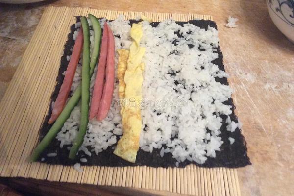 紫菜包饭的做法图解3