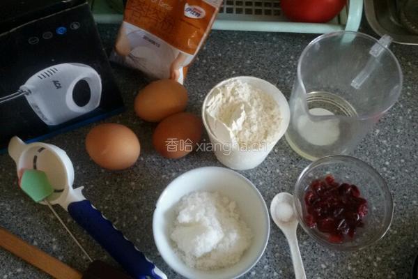 蔓越莓小蛋糕的做法图解1
