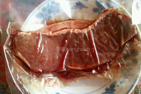黑椒牛排粒的做法图解1