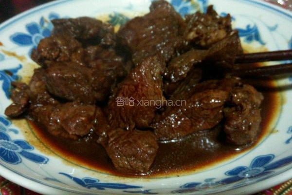 黑椒牛排粒的做法图解2