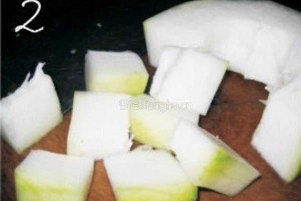 豆鼓烧冬瓜的做法图解2