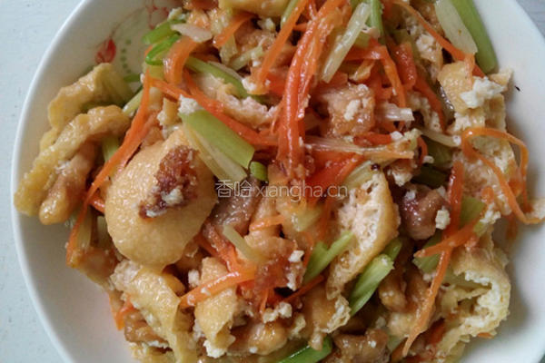 肉丝炒豆腐泡