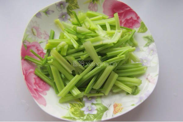 毛芹炒肉末的做法图解2