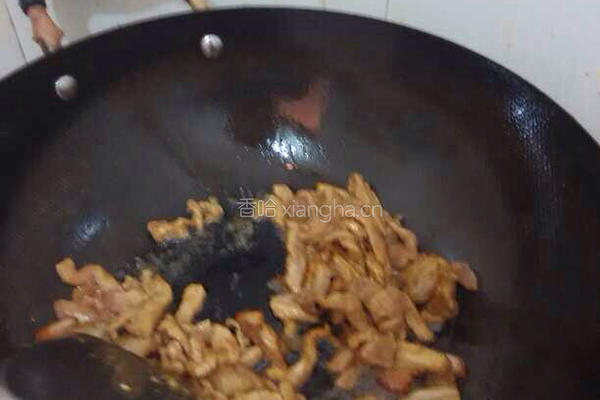 青榨菜虾皮炒肉丝的做法图解9