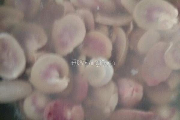 大葱爆羊腰的做法图解5