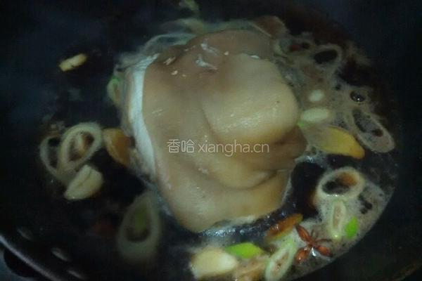 冰糖肘子的做法图解9