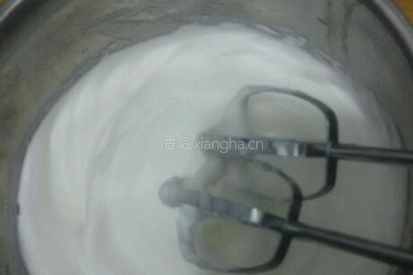 千叶戚风蛋糕卷的做法图解8