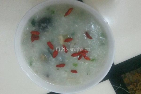 鸡肉皮蛋粥