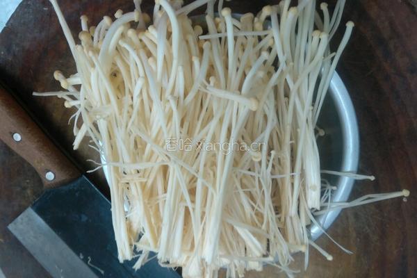金针姑炒肉的做法图解1